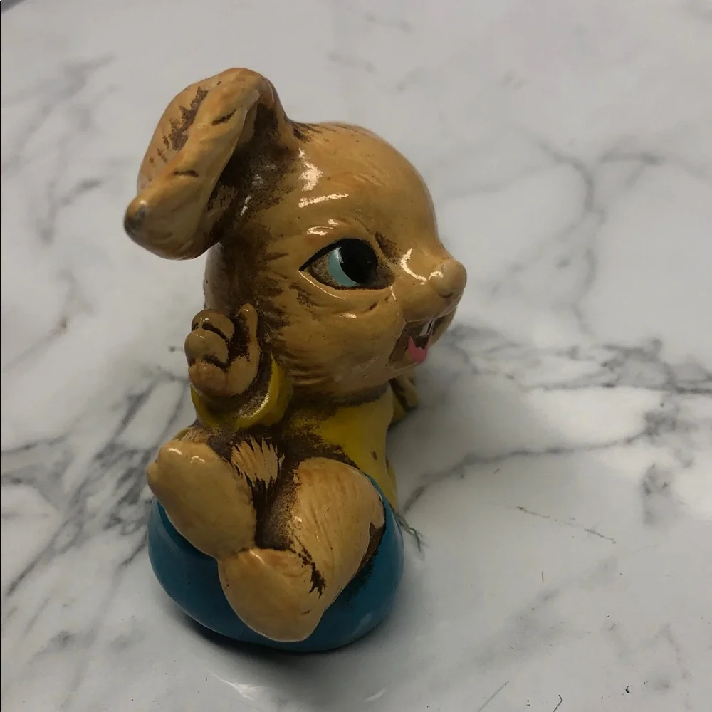 Vintage small bunny
